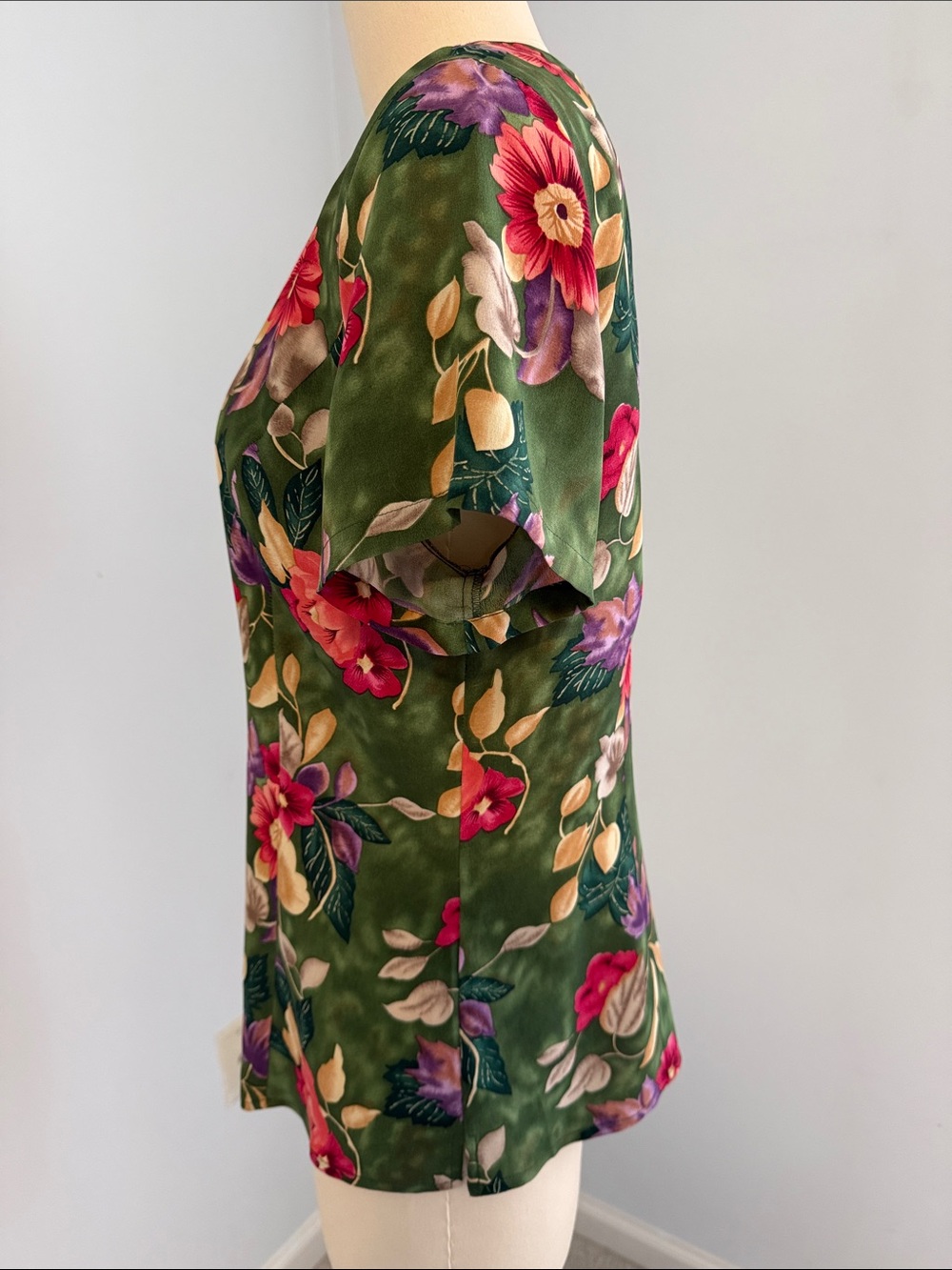 Jennifer Moore Green Floral Button-Front Women’s Top SZ8 - Picture 4 of 15